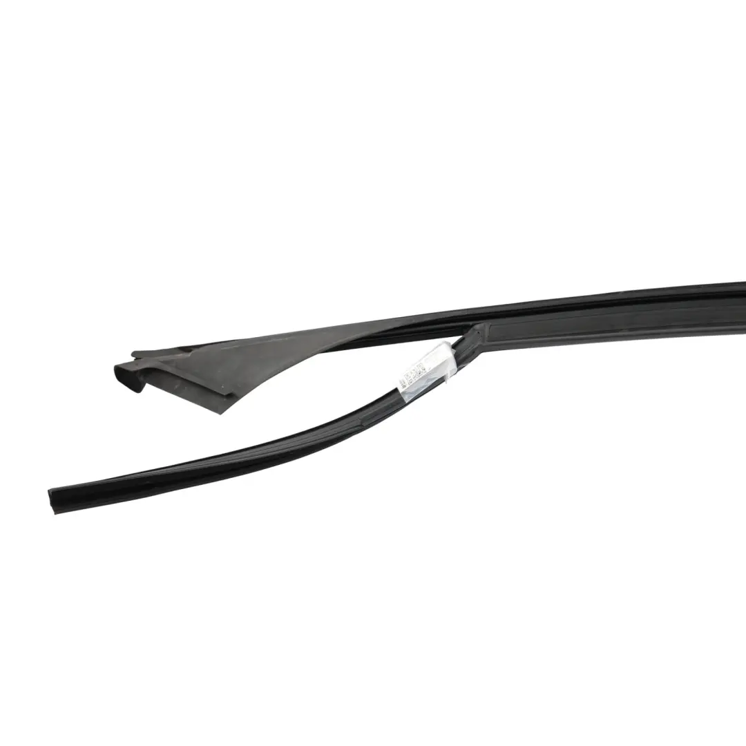 Cadre Fenêtre Avant Porte Droite Moulure Joint pour Mercedes W205 à propos du numéro de pièce A2057254600 Mercedes W205 Cadre Fenêtre Avant Porte Droite Moulure Joint - SKU A2057254600-1 - Numéro de pièce A2057254600