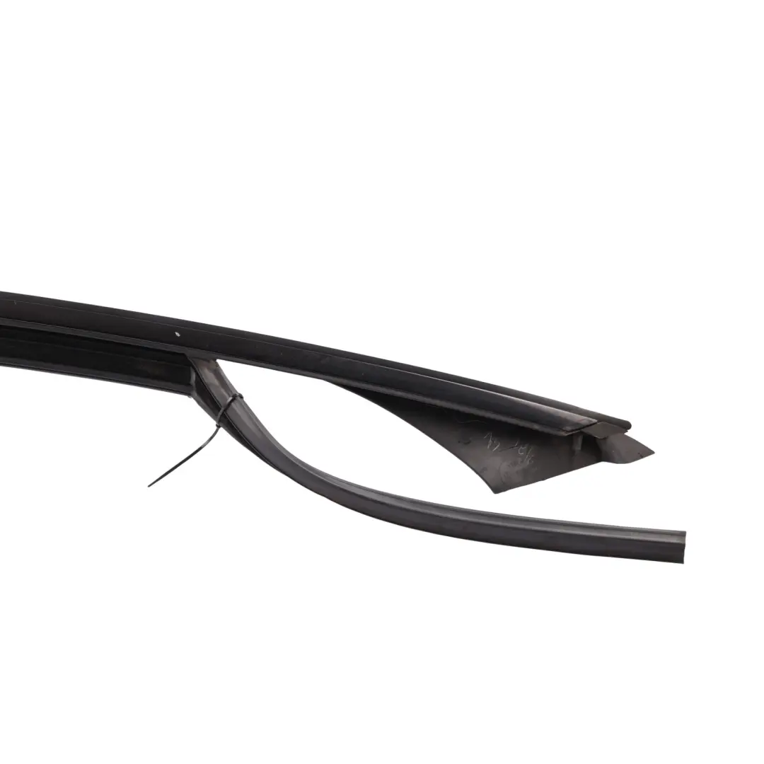 Cadre Fenêtre Avant Porte Droite Moulure Joint pour Mercedes W205 à propos du numéro de pièce A2057254600 Mercedes W205 Cadre Fenêtre Avant Porte Droite Moulure Joint - SKU A2057254600-1 - Numéro de pièce A2057254600