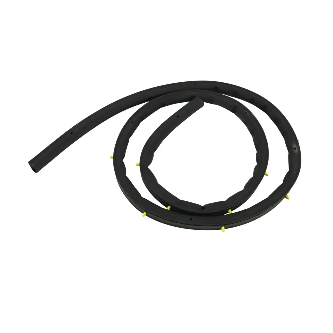 Guarnizione Guida Vetro Porta Anteriore Destra per Mercedes C205 con numero di parte A2057270487 Mercedes C205 Guarnizione Guida Vetro Porta Anteriore Destra - SKU A2057270487 - Numero di parte A2057270487