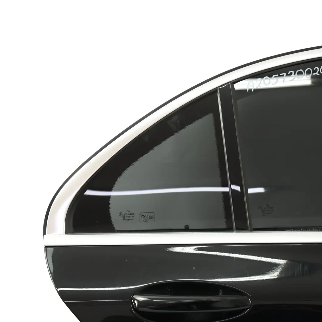 Mercedes W205 Drzwi Tylne Prawe Obsidian Black Czarny Metalik - 197 - SKU A2057300205-OB1 - Numer Części A2057300205