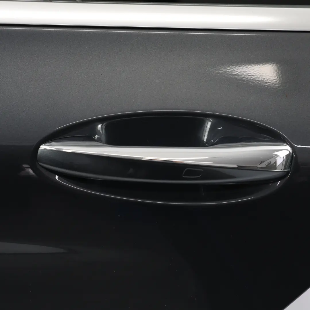 Arrière Gauche Gris Ténorité Métallisé 755 pour Mercedes S205 Estate Porte à propos du numéro de pièce A2057300305 Mercedes S205 Estate Porte Arrière Gauche Gris Ténorité Métallisé 755 - SKU A2057300305-TNG - Numéro de pièce A2057300305