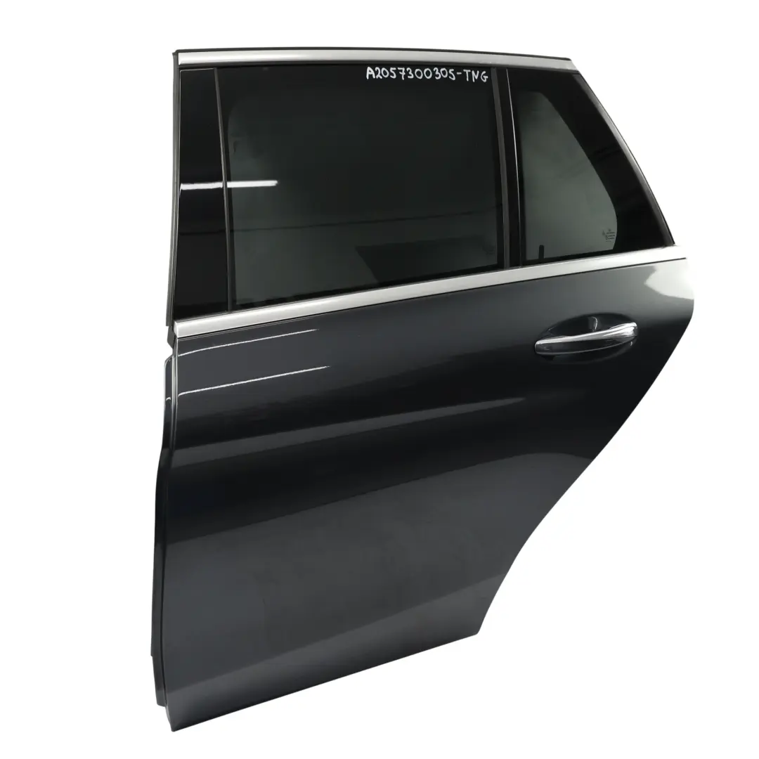 Puerta Trasera Izquierda Gris Tenorita Metalizado 755 para Mercedes S205 Estate con número de pieza A2057300305 Mercedes S205 Estate Puerta Trasera Izquierda Gris Tenorita Metalizado 755 - SKU A2057300305-TNG - Número de pieza A2057300305