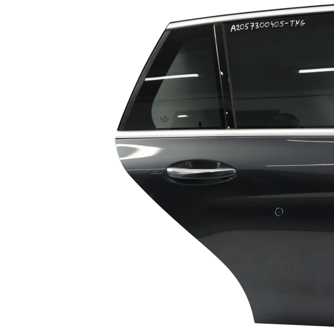 Porta Posteriore Destra Grigio Tenorite Metallizzato 755 per Mercedes S205 Estate con numero di parte A2057300405 Mercedes S205 Estate Porta Posteriore Destra Grigio Tenorite Metallizzato 755 - SKU A2057300405-TNG - Numero di parte A2057300405