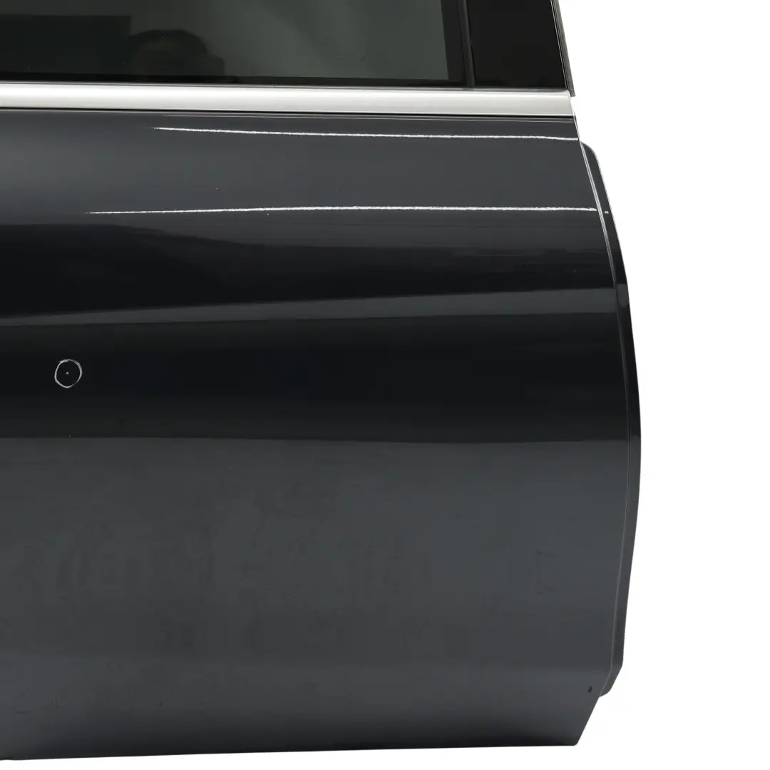 Tür Hinten Rechts Tenoritgrau Metallic 755 für Mercedes S205 Estate mit Teilenummer A2057300405 Mercedes S205 Estate Tür Hinten Rechts Tenoritgrau Metallic 755 - SKU A2057300405-TNG - Teilenummer A2057300405