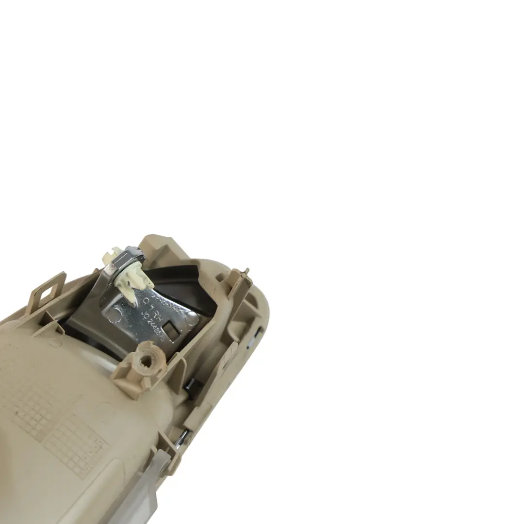 Mercedes W205 Cubierta Tirador Interior Puerta Trasera Derecha - SKU A2057600400-2 - Número de pieza A2057600400