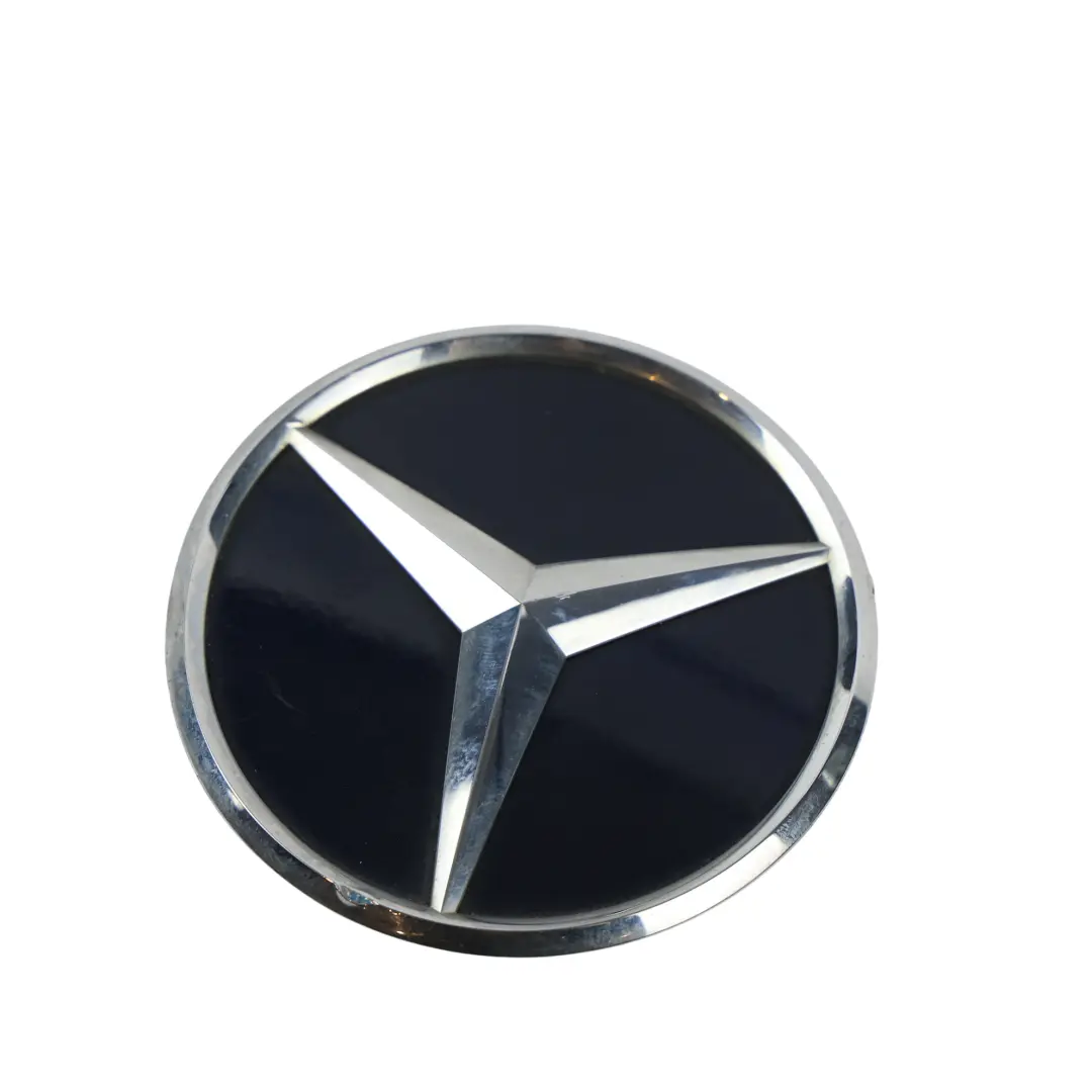 Emblema Stella Posteriore Portellone Blu Cavansite 890 per Mercedes A205 C205 con numero di parte A2058100018 Mercedes A205 C205 Emblema Stella Posteriore Portellone Blu Cavansite 890 - SKU A2058100018-CVB - Numero di parte A2058100018