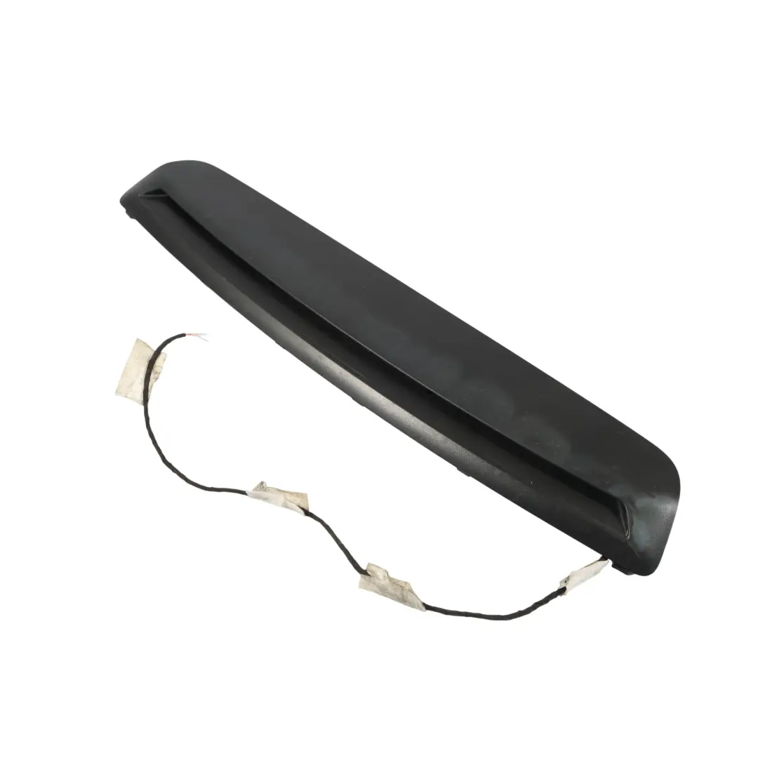 Feu Stop Arrière Troisième Cache Garniture Noir pour Mercedes W205 à propos du numéro de pièce A2058200060 Mercedes W205 Feu Stop Arrière Troisième Cache Garniture Noir - SKU A2058200060-1 - Numéro de pièce A2058200060