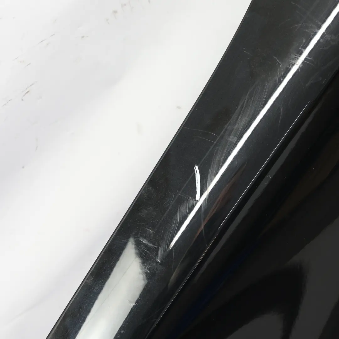 Kotflügel Vorne Links Seite Obsidian Schwarz Metallic 197 für Mercedes W205 mit Teilenummer A2058800118 Mercedes W205 Kotflügel Vorne Links Seite Obsidian Schwarz Metallic 197 - SKU A2058800118-OB - Teilenummer A2058800118