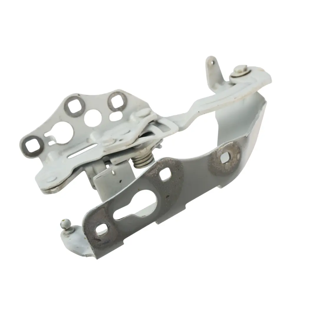 Motorhaube Scharnier Rechts Polarweiß für Mercedes W205 mit Teilenummer A2058800928 Mercedes W205 Motorhaube Scharnier Rechts Polarweiß - SKU A2058800928-POL - Teilenummer A2058800928