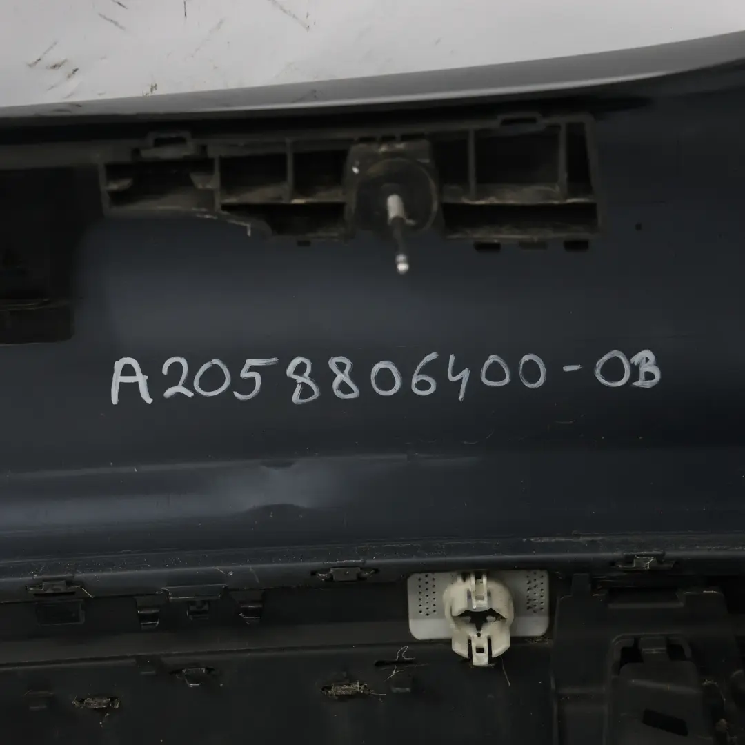 Mercedes W205 Zderzak Tylny Kompletny PDC Czarny Obsydian 197 - SKU A2058806400-OB - Numer Części A2058806400