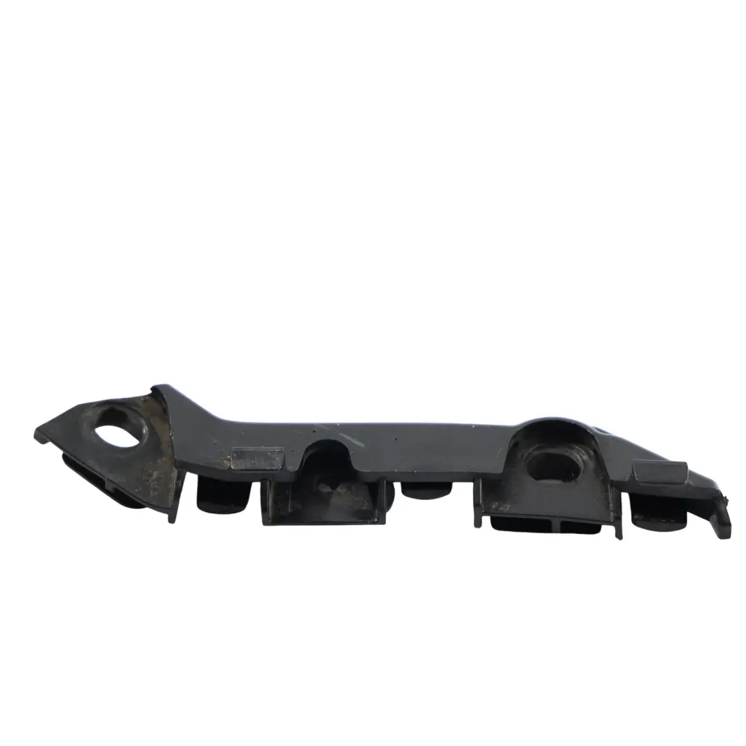 Mercedes W205 Support Rail Fixation Pare-Chocs Avant Gauche - SKU A2058850821 - Numéro de pièce A2058850821