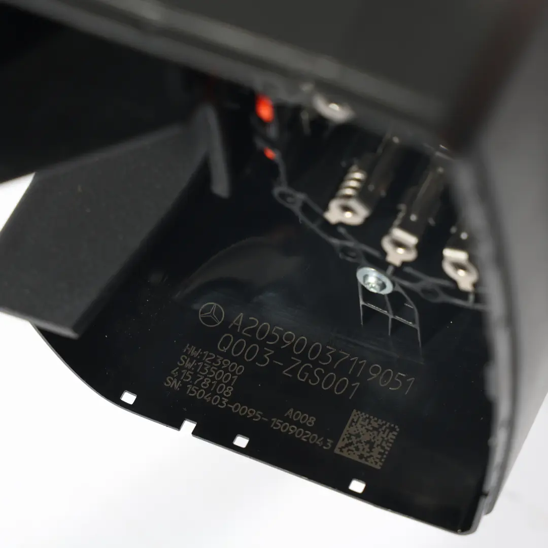 Anneau Clignotant Essuie-Glace Volant pour Mercedes S205 à propos du numéro de pièce A2059003711 Mercedes S205 Anneau Clignotant Essuie-Glace Volant - SKU A2059003711 - Numéro de pièce A2059003711