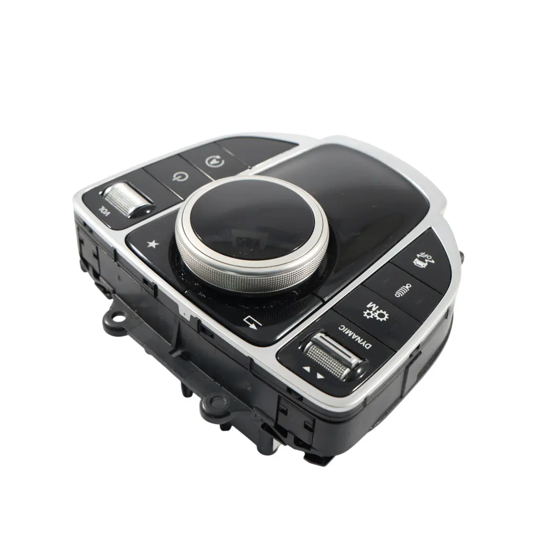 Mercedes W205 Panneau Console Navigation Satellite - SKU A2059006115-5 - Numéro de pièce A2059006115