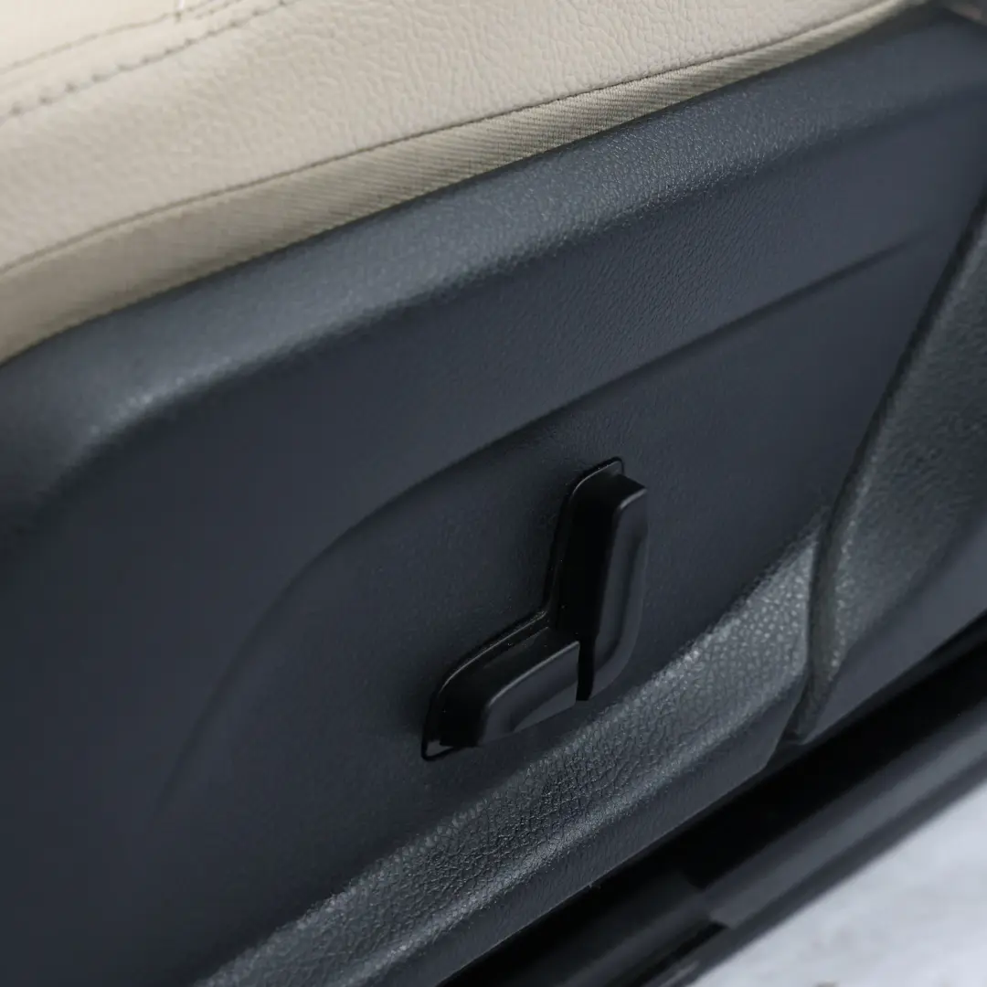 Vordersitz Beheizt Elektrisch Kunstleder Beige Links für Mercedes GLC X253 mit Teilenummer A2059101147 Mercedes GLC X253 Vordersitz Beheizt Elektrisch Kunstleder Beige Links - SKU A2059101147-11 - Teilenummer A2059101147