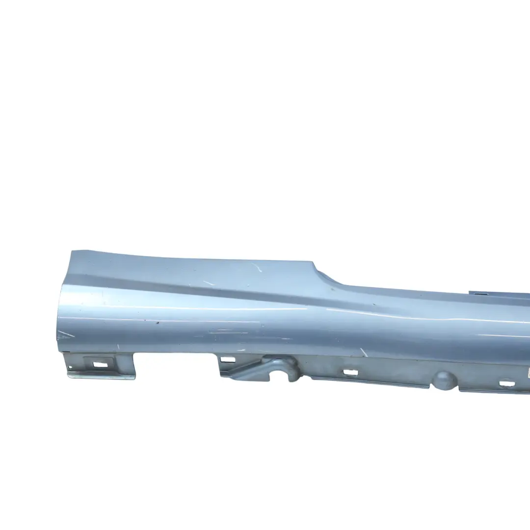 Seuil Porte Couvre Bas Caisse Droite Bleu Indigolite 230 pour Mercedes A207 AMG à propos du numéro de pièce A2076981054 Mercedes A207 AMG Seuil Porte Couvre Bas Caisse Droite Bleu Indigolite 230 - SKU A2076981054-INB - Numéro de pièce A2076981054