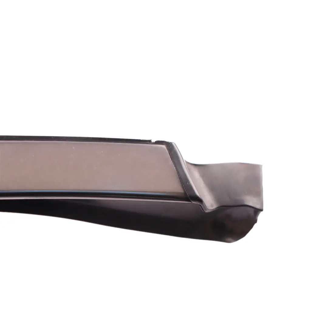 Moldura Parabrisas Delantera Izquierda Tira para Mercedes A209 con número de pieza A2096901362 Mercedes A209 Moldura Parabrisas Delantera Izquierda Tira - SKU A2096901362 - Número de pieza A2096901362