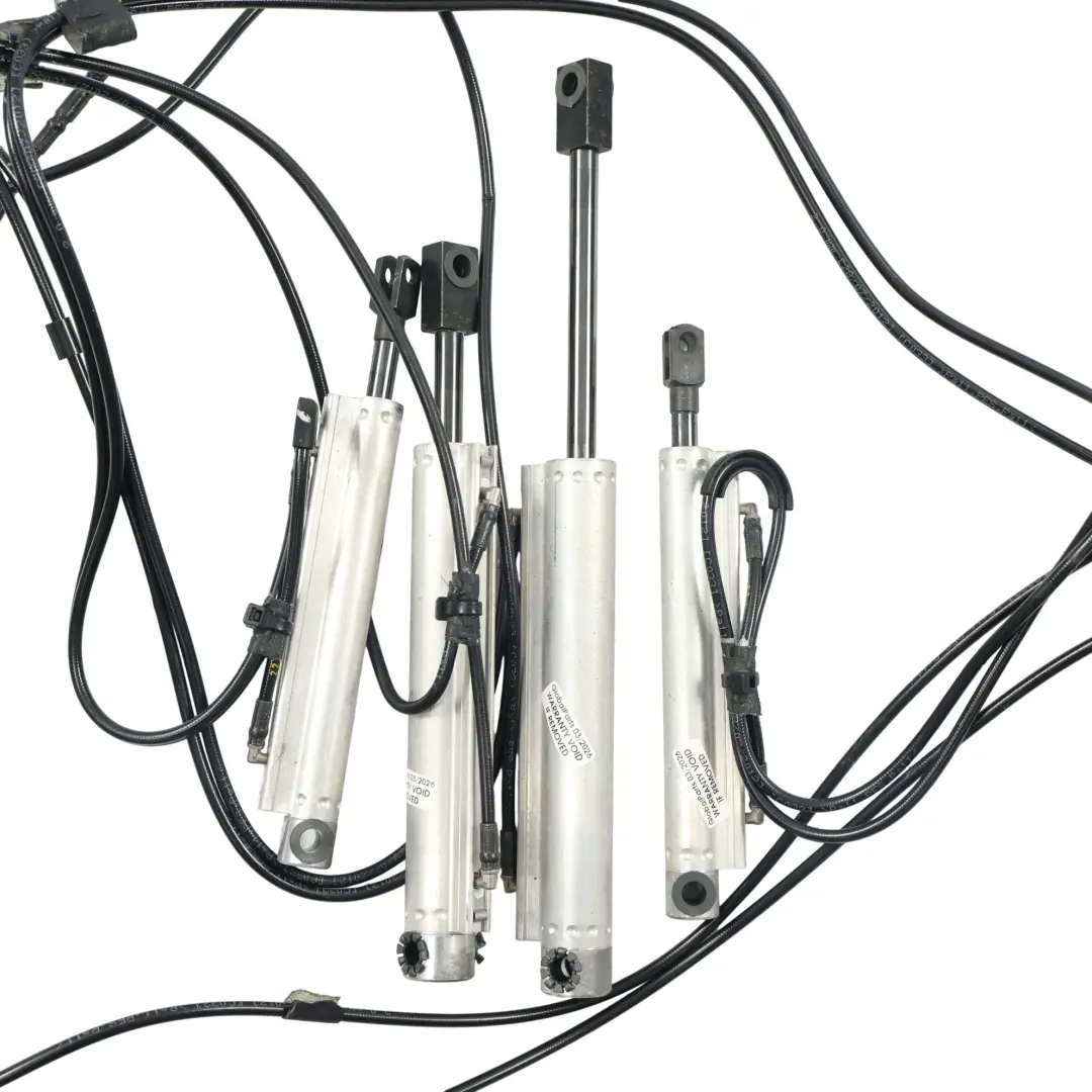 Mercedes A207 A209 Cylindre Hydraulique Toit Pliable Gauche - SKU A2098000772-1 - Numéro de pièce A2098000772