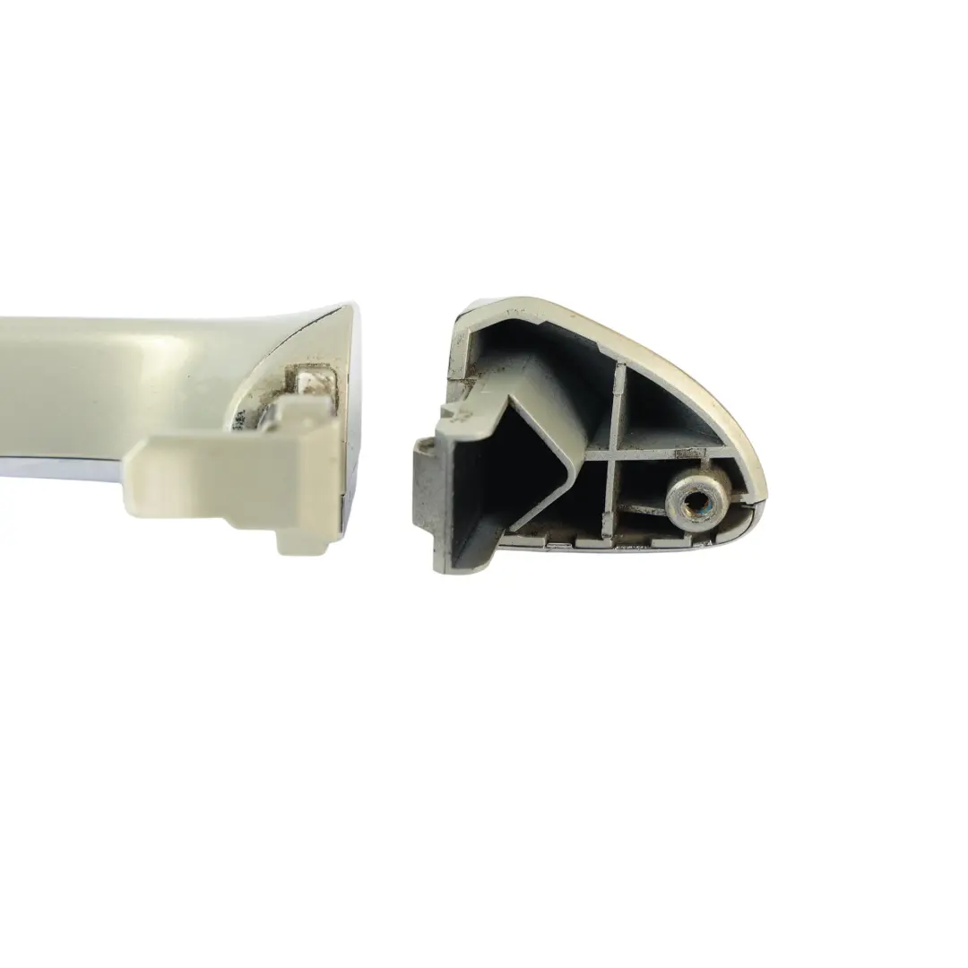 Front Door Grab Handle Left N/S Designo Silver - 029 to Mercedes A209 W211 with Part number A2117600770 Mercedes A209 W211 Front Door Grab Handle Left N/S Designo Silver - 029 - SKU RHD-A2117600770-SVR - Part number A2117600770