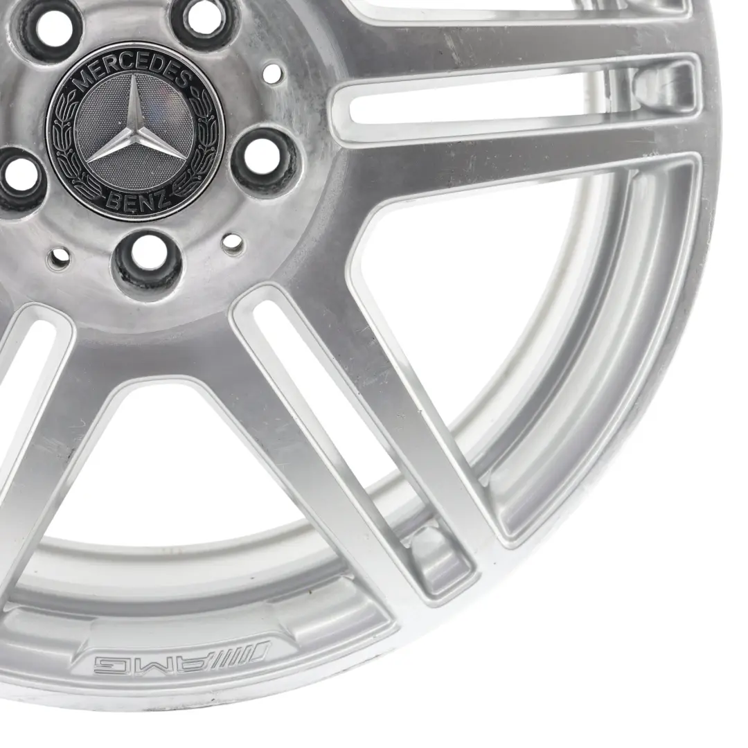 Llanta Aleación Plateada Para Trasero 18" ET:48 8,5J para Mercedes W212 con número de pieza A2124012302 Mercedes W212 Llanta Aleación Plateada Para Trasero 18" ET:48 8,5J - SKU A2124012302-3 - Número de pieza A2124012302