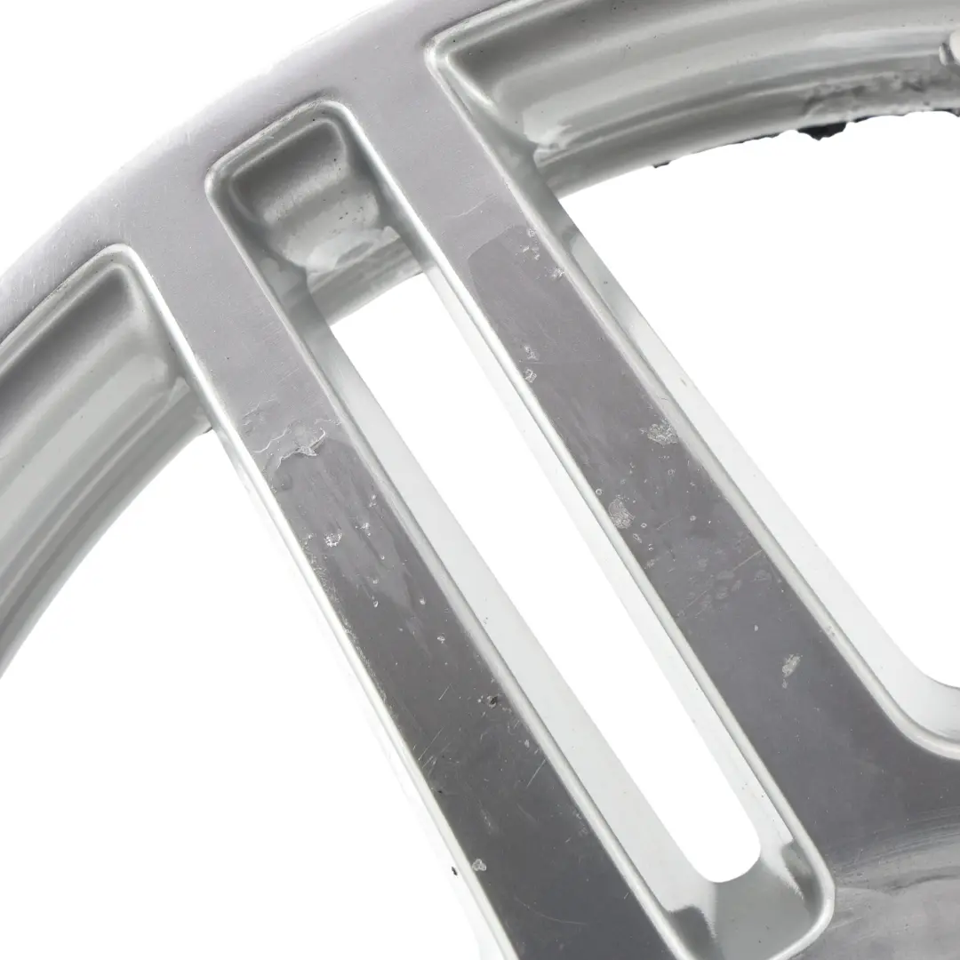 Felga Aluminiowa Srebrna 18" ET:48 8,5J do Mercedes W212 o numerze A2124012302 Mercedes W212 Felga Aluminiowa Srebrna 18" ET:48 8,5J - SKU A2124012302-3 - Numer Części A2124012302