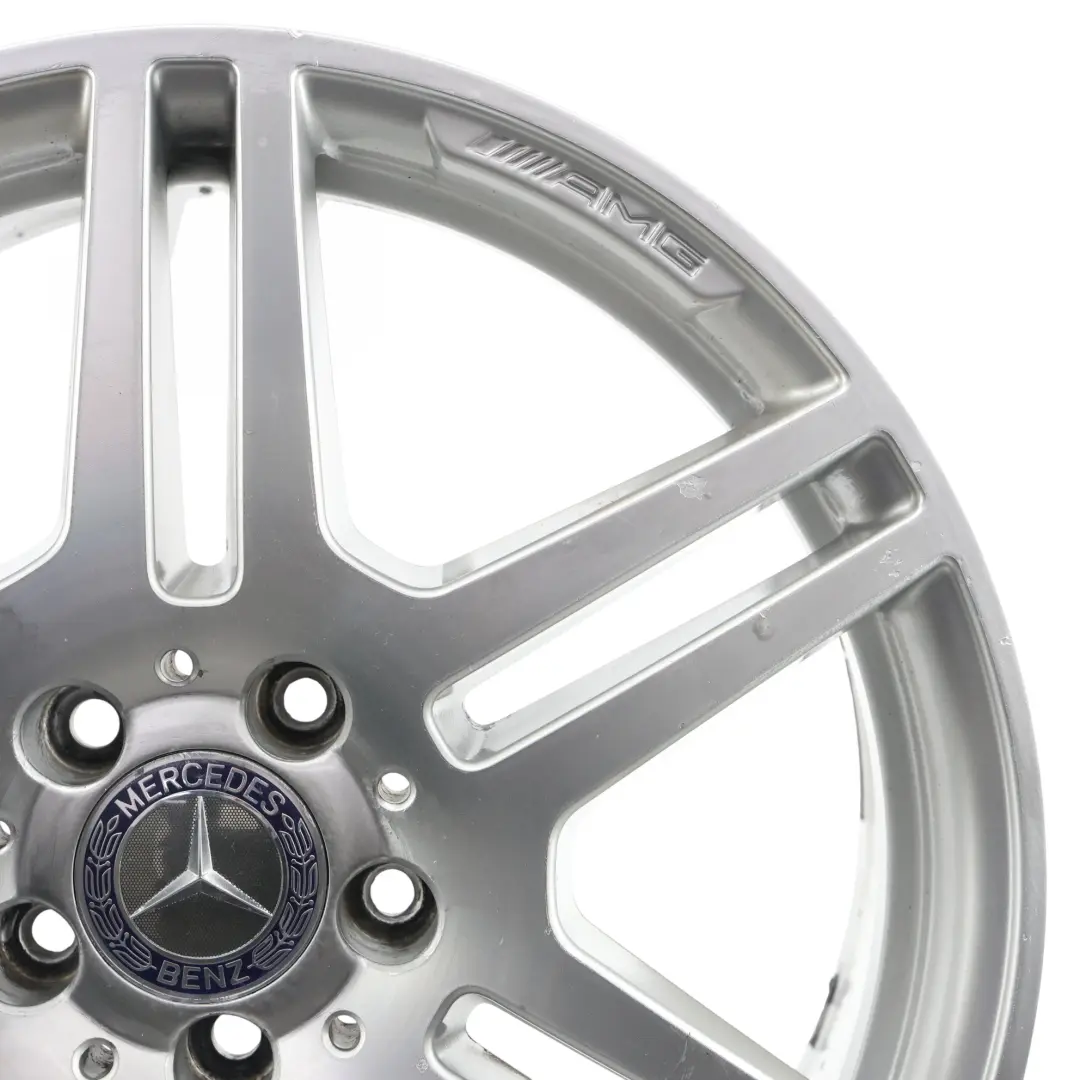 Eje Trasero Plata Llanta De Aleacion 18 "ET: 54 9J para Mercedes W212 con número de pieza A2124012402 Mercedes W212 Eje Trasero Plata Llanta De Aleacion 18 "ET: 54 9J - SKU A2124012402-1 - Número de pieza A2124012402