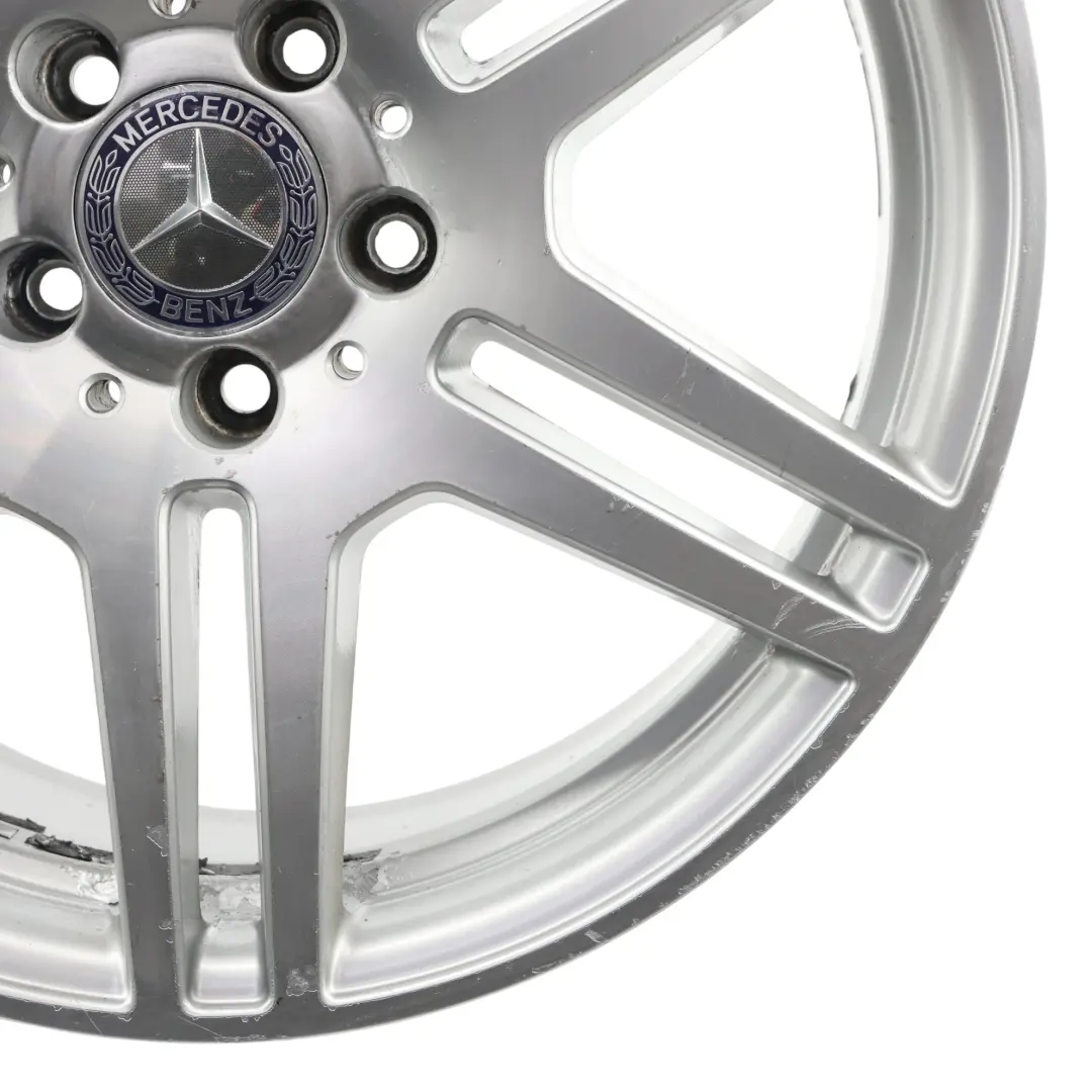 Eje Trasero Plata Llanta De Aleacion 18 "ET: 54 9J para Mercedes W212 con número de pieza A2124012402 Mercedes W212 Eje Trasero Plata Llanta De Aleacion 18 "ET: 54 9J - SKU A2124012402-1 - Número de pieza A2124012402