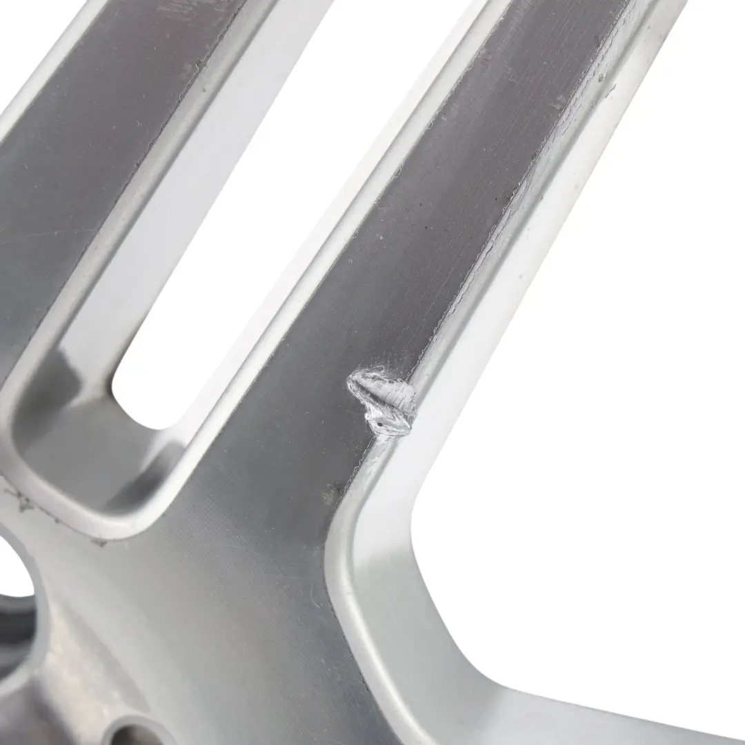 Mercedes W212 Felga Aluminiowa Srebrna 18" 9J ET:54 - SKU A2124012402-2 - Numer Części A2124012402