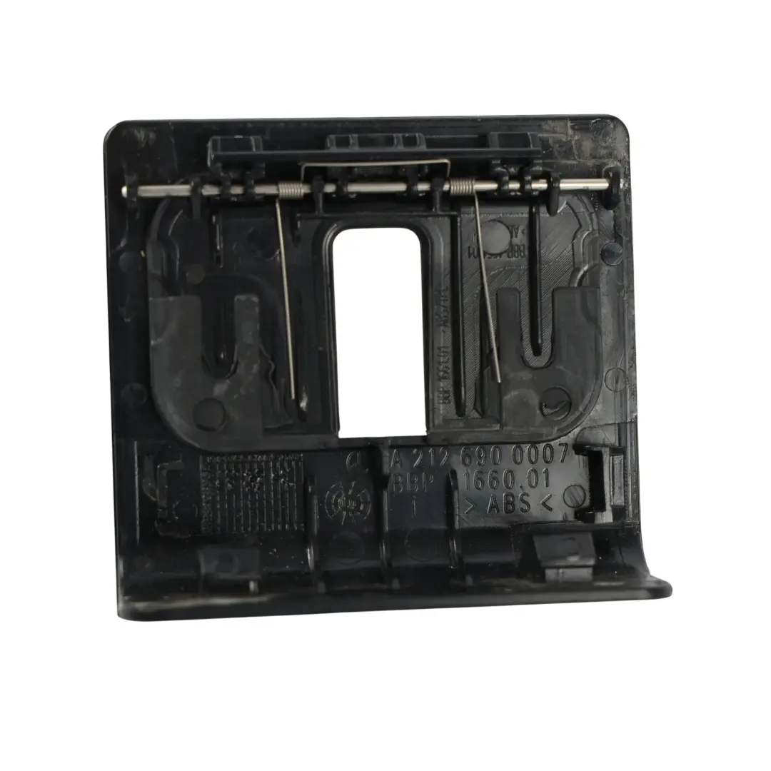 Mercedes W212 Copertura Plastica Serratura Bordo Bagagliaio - SKU A2126900007 - Numero di parte A2126900007