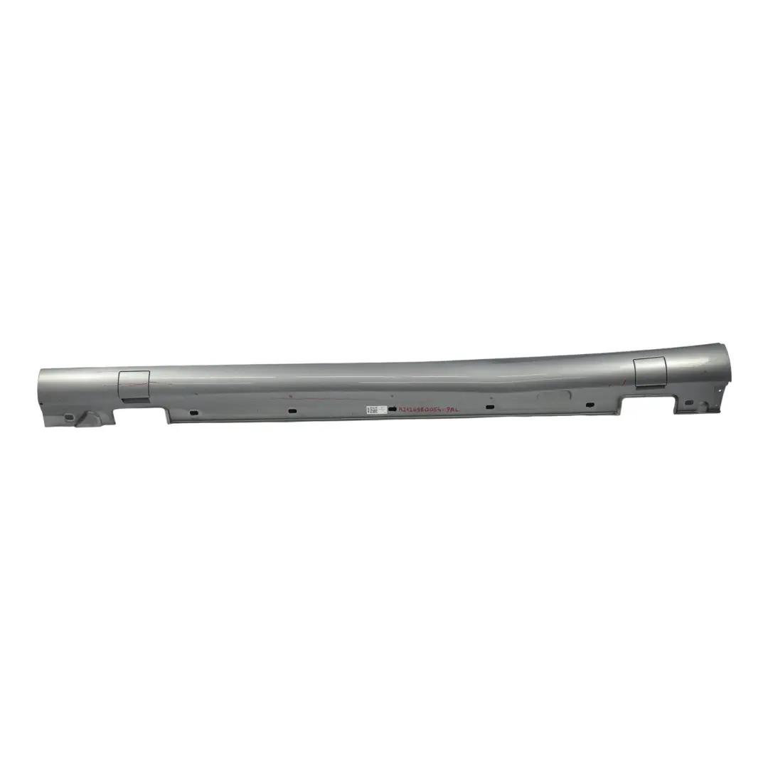 Bas Caisse AMG Gauche Argent Palladium 792 pour Mercedes W212 à propos du numéro de pièce A2126980054 Mercedes W212 Bas Caisse AMG Gauche Argent Palladium 792 - SKU A2126980054-PAL - Numéro de pièce A2126980054