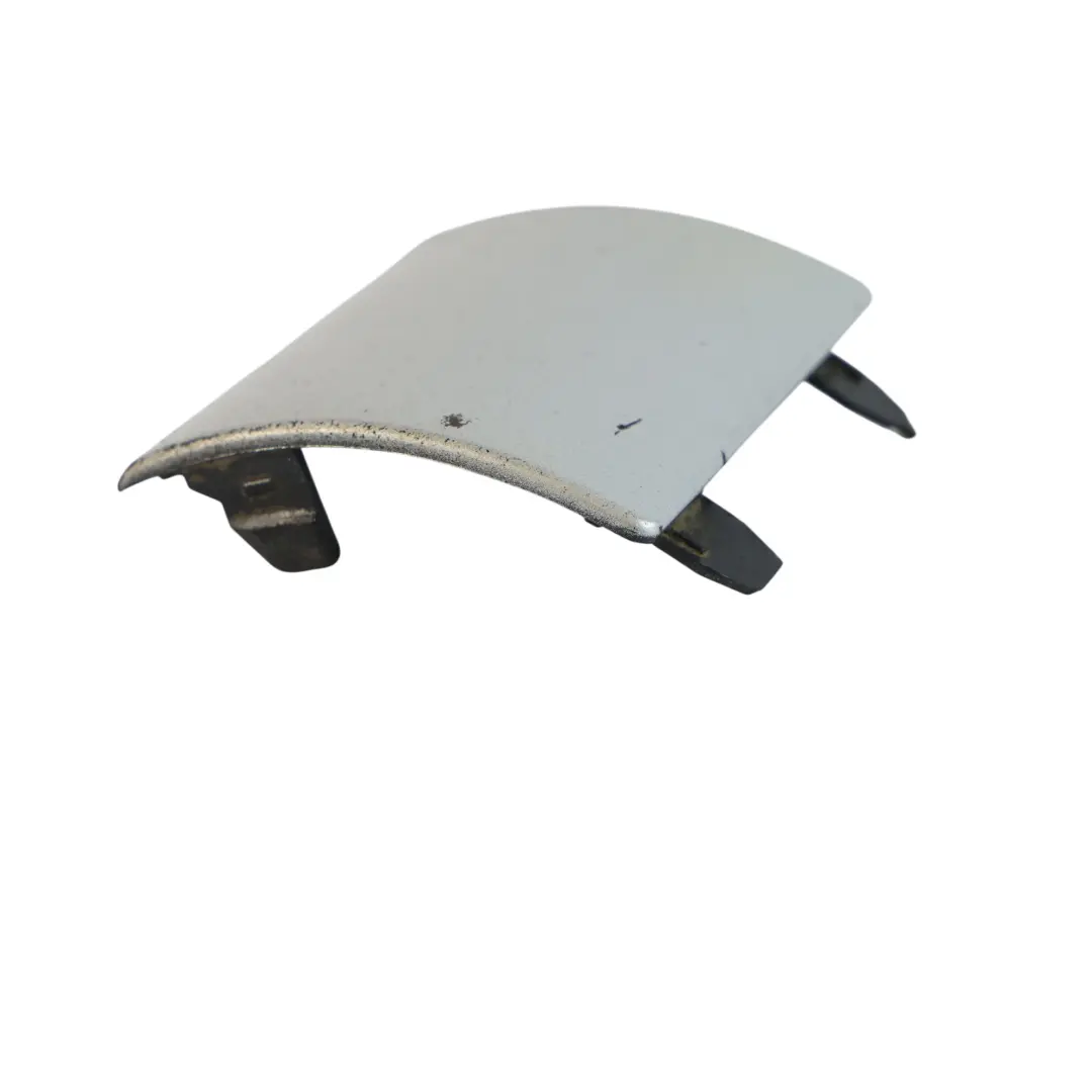 Cache Cric Jupe Avant Droite Argent Iridium 775 pour Mercedes W212 à propos du numéro de pièce A2126981630 Mercedes W212 Cache Cric Jupe Avant Droite Argent Iridium 775 - SKU A2126981630-IRS - Numéro de pièce A2126981630