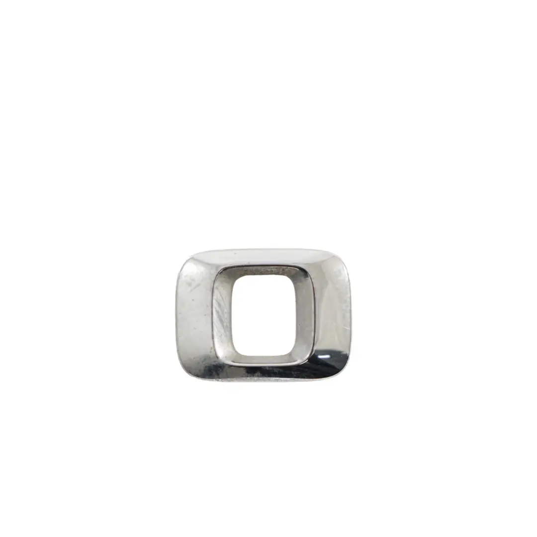 E220 Emblemat Znaczek Tylnej Klapy Chrom do Mercedes C207 W212 o numerze A2128174015 Mercedes C207 W212 E220 Emblemat Znaczek Tylnej Klapy Chrom - SKU A2128174015 - Numer Części A2128174015