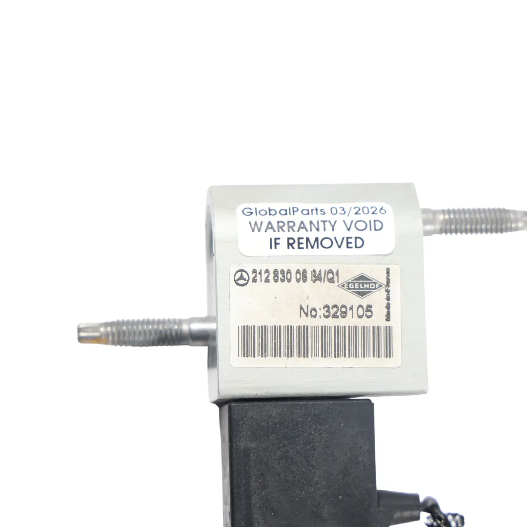 Conditioning A/C AirCon Cutoff Valve to Mercedes E-Class W212 Air with Part number A2128300684 Mercedes E-Class W212 Air Conditioning A/C AirCon Cutoff Valve - SKU RHD-A2128300684 - Part number A2128300684