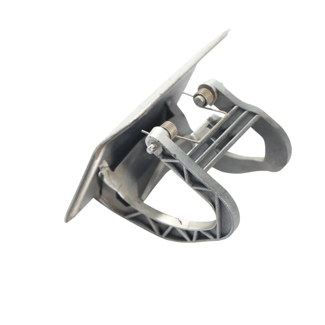 Copertura Lavavetri Anteriore Destro Argento Iridio per Mercedes W212 con numero di parte A2128600208 Mercedes W212 Copertura Lavavetri Anteriore Destro Argento Iridio - SKU A2128600208-IRS - Numero di parte A2128600208
