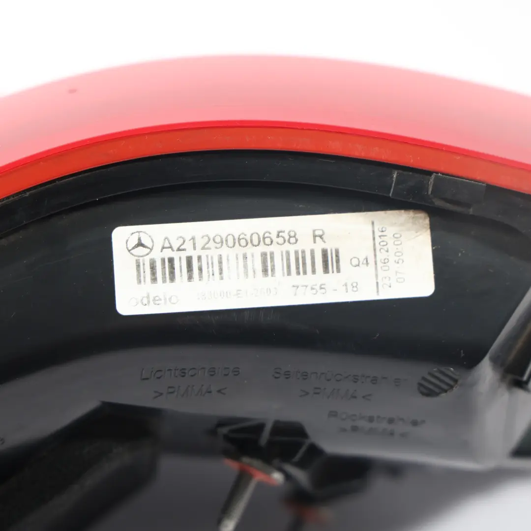 Mercedes W212 Berline Feu Arrière Panneau Latéral DEPO Droite - SKU A2129060658-2 - Numéro de pièce A2129060658