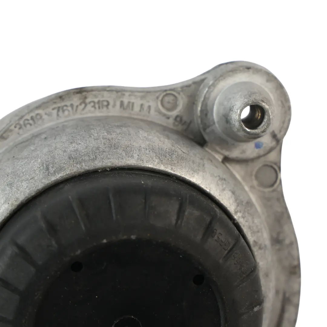 Motorlager Halterung Rechts für Mercedes W205 W213 W238 mit Teilenummer A2132403500 Mercedes W205 W213 W238 Motorlager Halterung Rechts - SKU A2132403500 - Teilenummer A2132403500