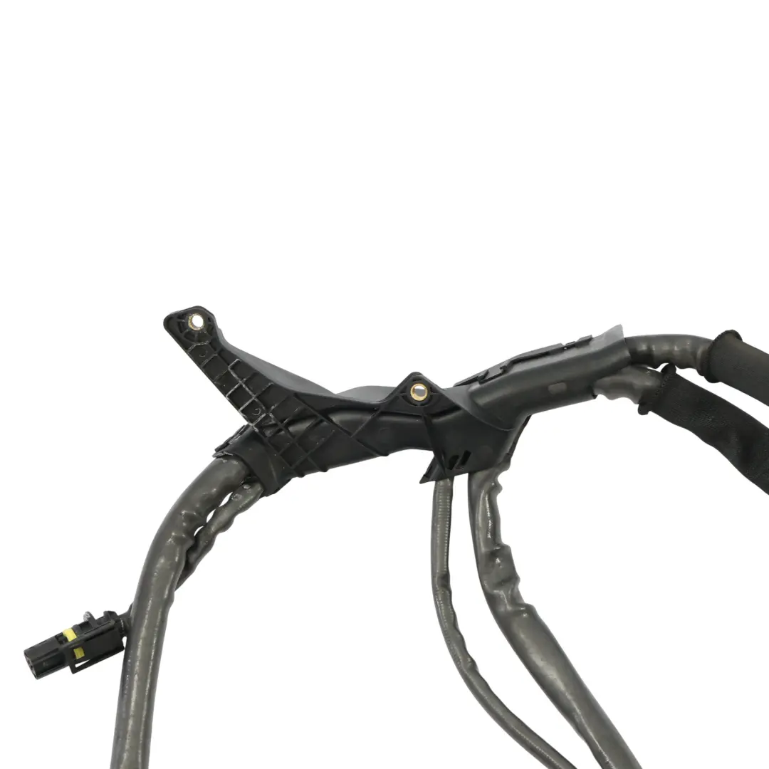 Arnés Batería Arranque Alternador OM654 para Mercedes W205 W213 con número de pieza A2135401087 Mercedes W205 W213 Arnés Batería Arranque Alternador OM654 - SKU A2135401087 - Número de pieza A2135401087