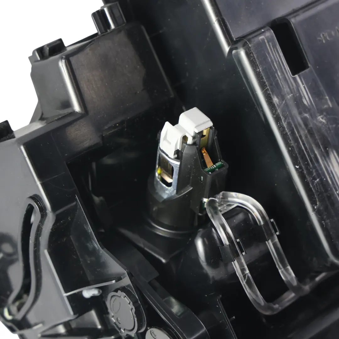  Compartimiento almacenamiento Mercedes W213 C257 Consola central Cubierta madera - SKU A2136802807-1 - Número de pieza A2136802807