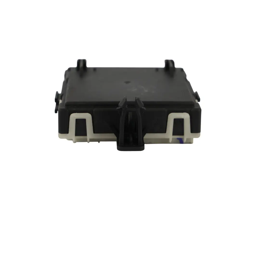 Mercedes W213 Module ECU Contrôle Porte Avant Droite - SKU A2139001118 - Numéro de pièce A2139001118