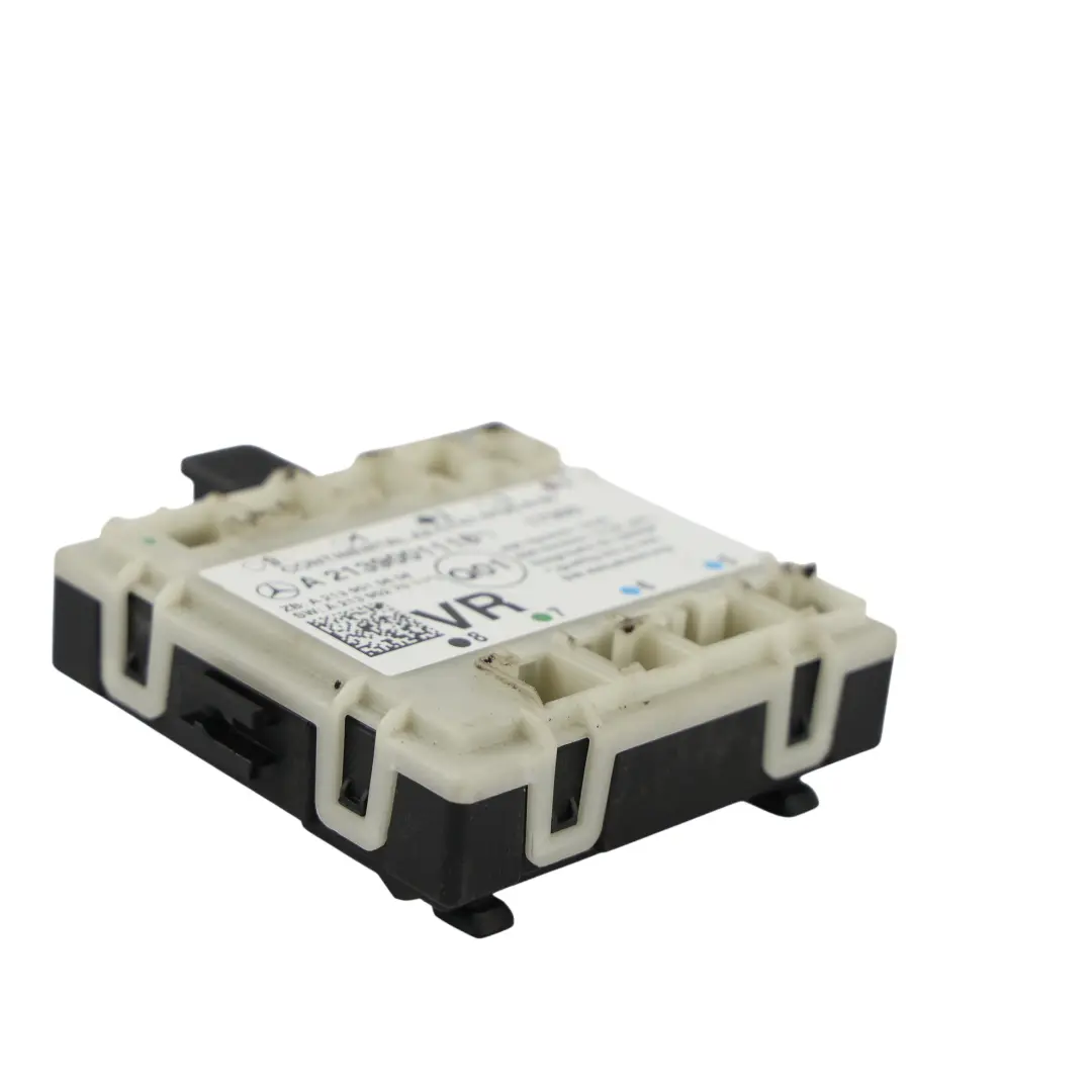 Modulo ECU Controllo Porta Anteriore Destra per Mercedes W213 con numero di parte A2139001118 Mercedes W213 Modulo ECU Controllo Porta Anteriore Destra - SKU A2139001118 - Numero di parte A2139001118