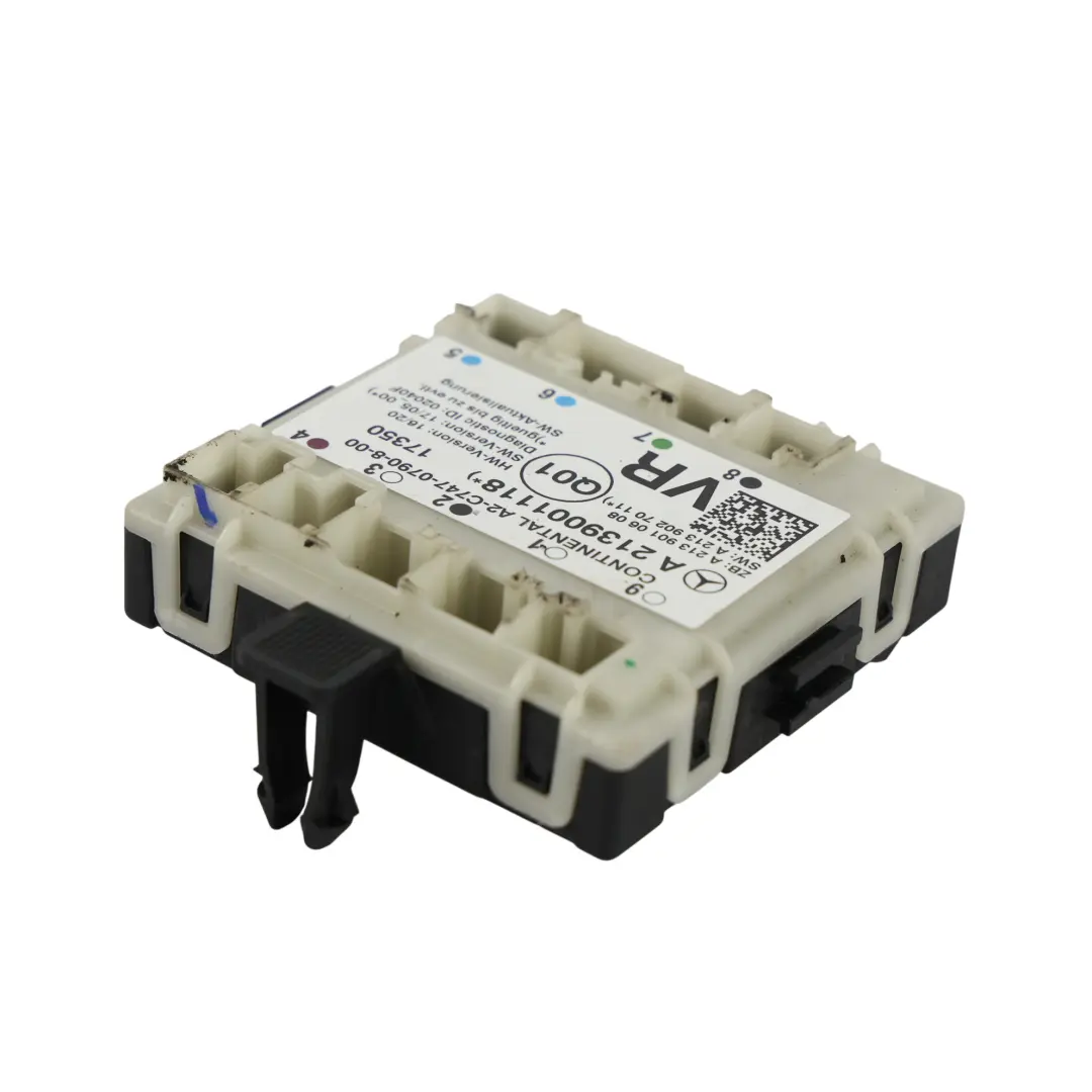 Mercedes W213 Módulo ECU Control Puerta Delantera Derecha - SKU A2139001118 - Número de pieza A2139001118