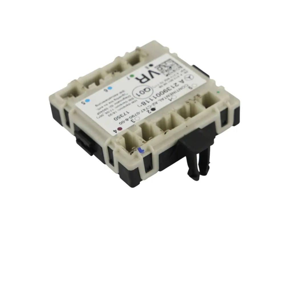 Mercedes W213 Módulo ECU Control Puerta Delantera Derecha - SKU A2139001118 - Número de pieza A2139001118