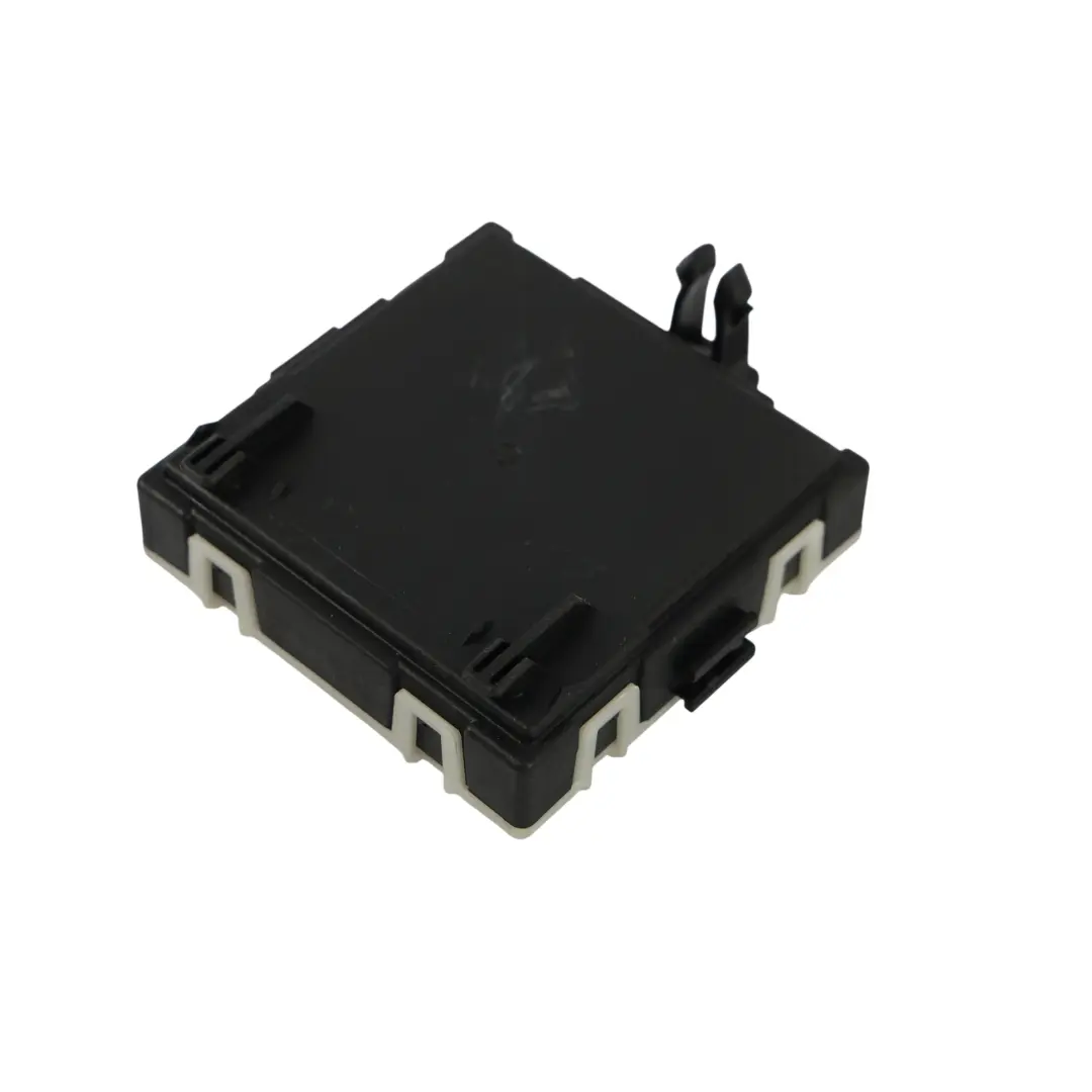 Mercedes W213 Modulo ECU Controllo Porta Anteriore Destra - SKU A2139001118 - Numero di parte A2139001118