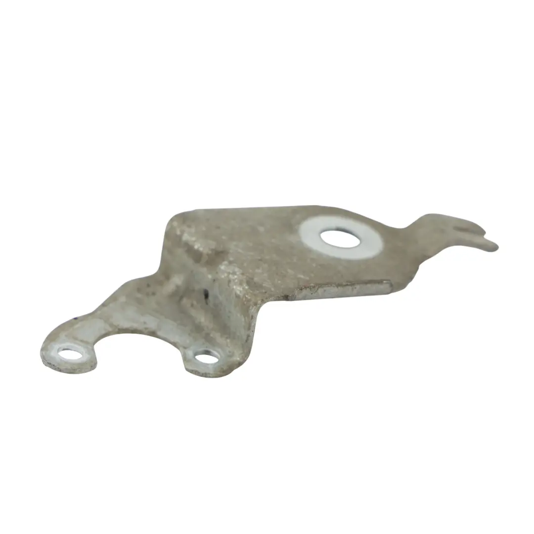 Support Capteur Niveau Phare Avant Gauche pour Mercedes W205 W213 C238 à propos du numéro de pièce A2139053302 Mercedes W205 W213 C238 Support Capteur Niveau Phare Avant Gauche - SKU A2139053302 - Numéro de pièce A2139053302