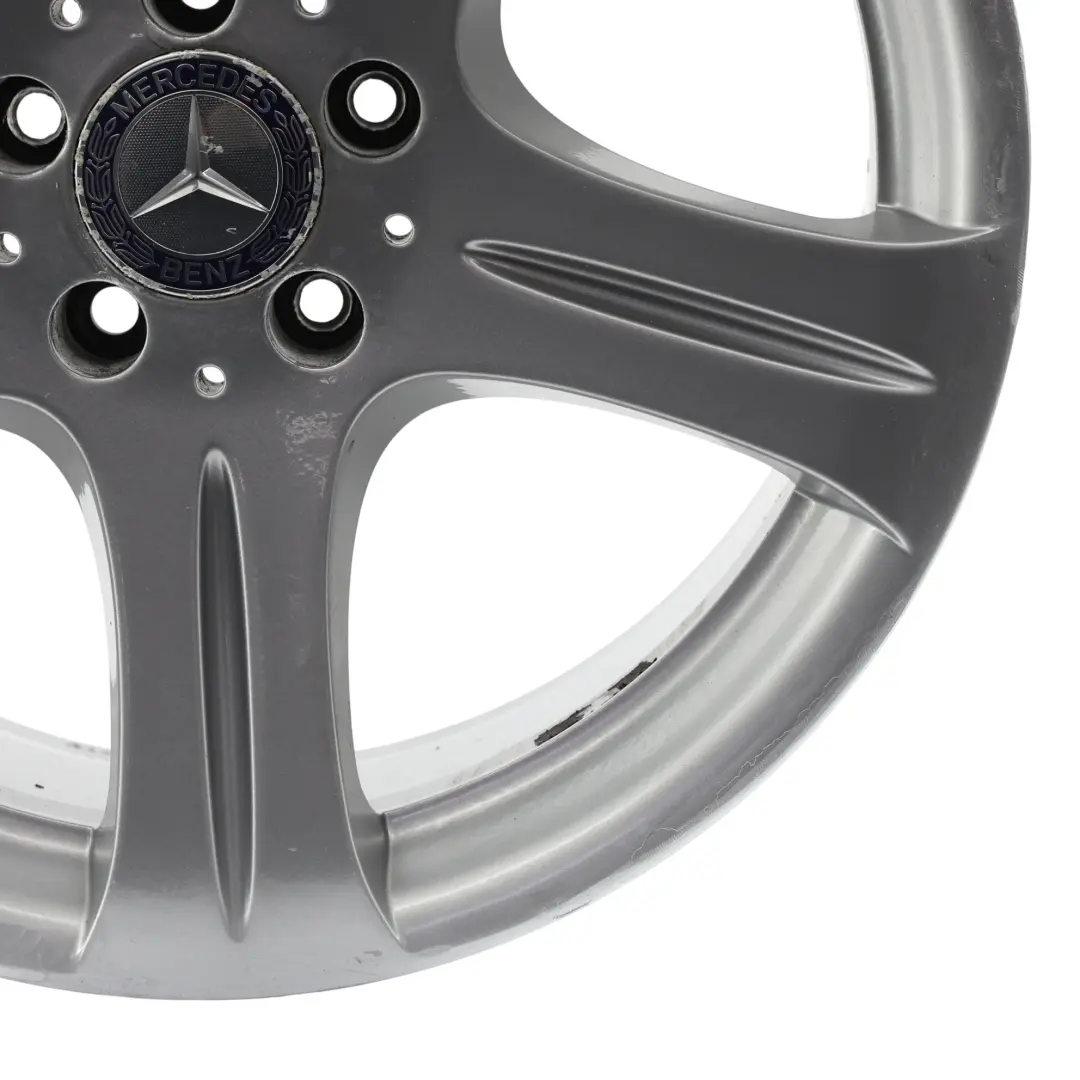 Llanta Trasera 18" 5 Radios 9,5J ET:33 Plata A2194010802 para Mercedes CLS C219 con número de pieza A2194010302 Mercedes CLS C219 Llanta Trasera 18" 5 Radios 9,5J ET:33 Plata A2194010802 - SKU A2194010302-1 - Número de pieza A2194010302