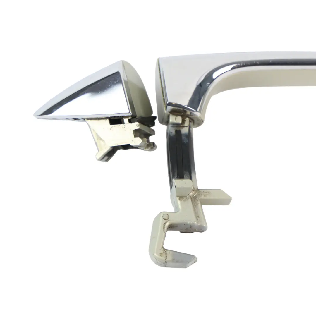 Türgriff Hinten Links Designo Silber für Mercedes C219 mit Teilenummer A2197600170 Mercedes C219 Türgriff Hinten Links Designo Silber - SKU A2197600170-SVR - Teilenummer A2197600170