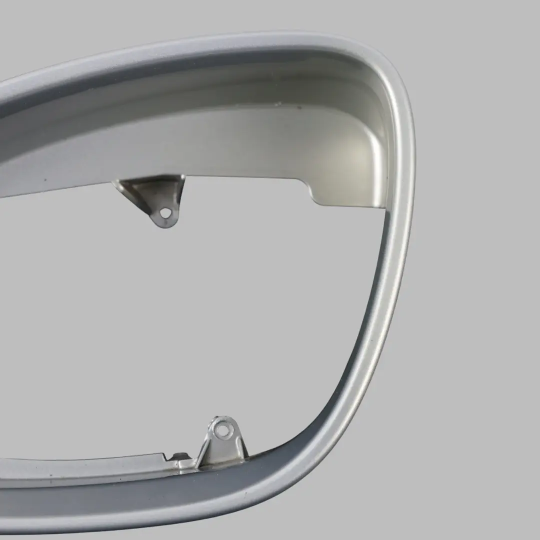 Anillo Espejo Retrovisor Izquierdo Cubierta Designo Plata para Mercedes C219 W221 con número de pieza A2198100164 Mercedes C219 W221 Anillo Espejo Retrovisor Izquierdo Cubierta Designo Plata - SKU A2198100164-SVR - Número de pieza A2198100164