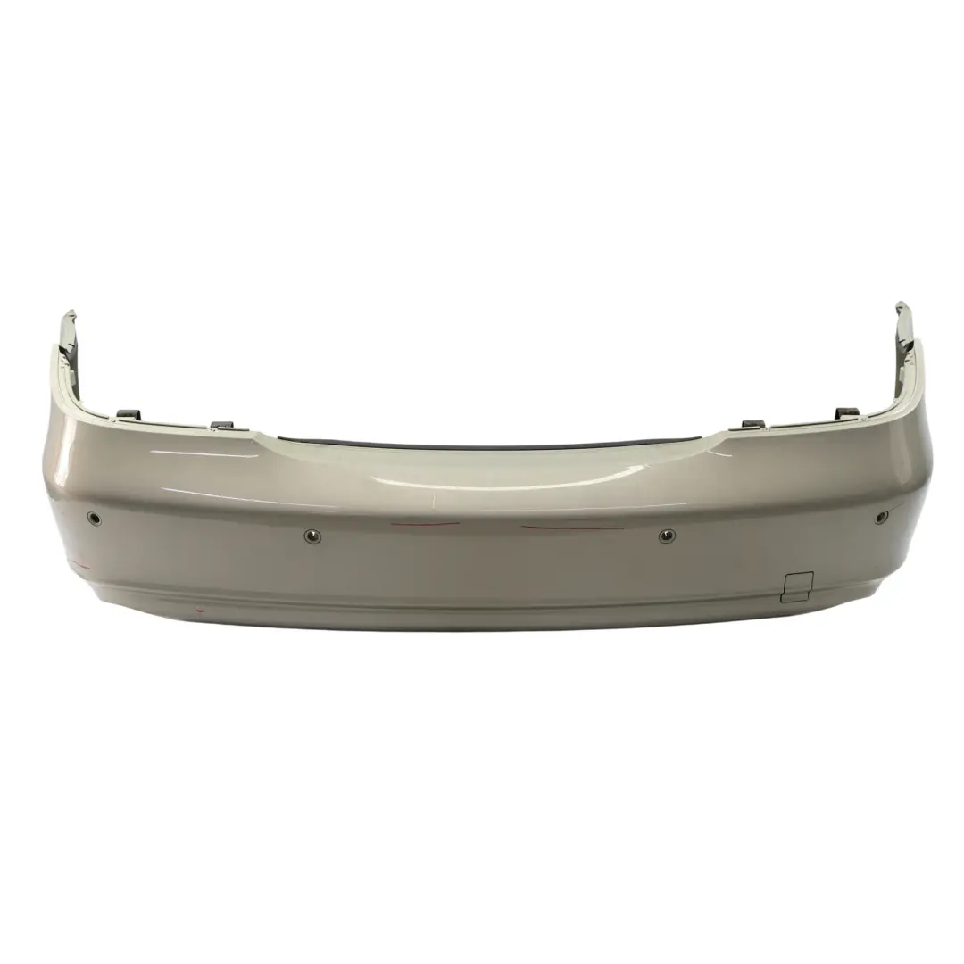 W219 Zderzak Tylny Designo Silver Srebrny Metalik - 029 do Mercedes o numerze A2198800683 Mercedes W219 Zderzak Tylny Designo Silver Srebrny Metalik - 029 - SKU A2198800683-SVR - Numer Części A2198800683