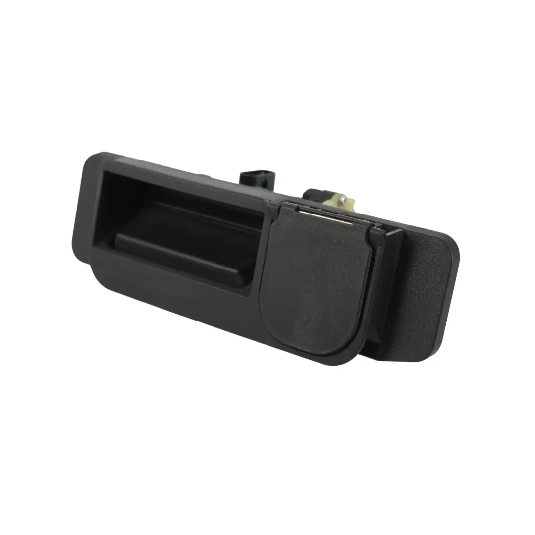 Klamka Klapy Bagażnika Kamera Cofania do Mercedes CLA C117 S W222 o numerze A2227500593 Mercedes CLA C117 S W222 Klamka Klapy Bagażnika Kamera Cofania - SKU A2227500593 - Numer Części A2227500593