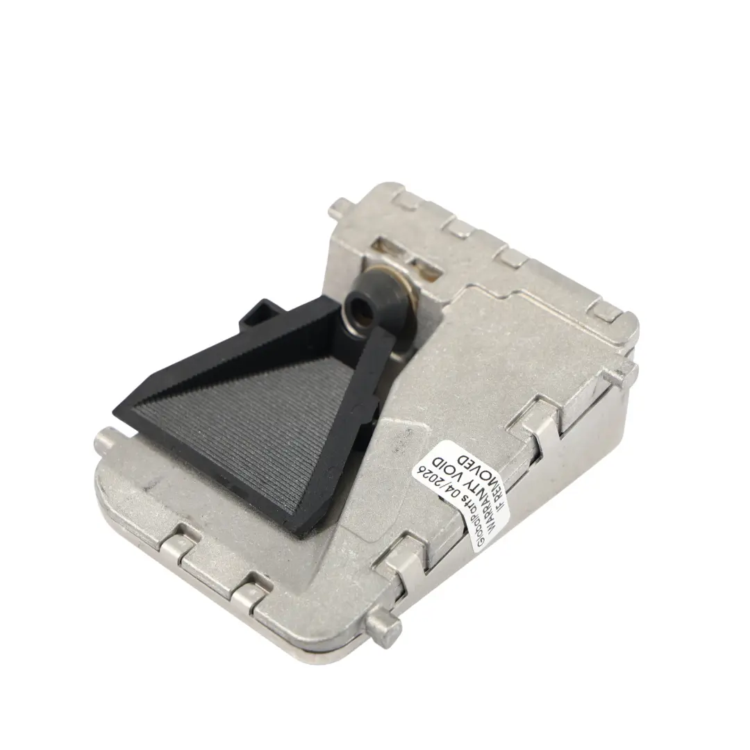 Kamera Szyby Przedniej Asystent Pasa Ruchu do Mercedes W205 o numerze A2229002911 Mercedes W205 Kamera Szyby Przedniej Asystent Pasa Ruchu - SKU A2229002911 - Numer Części A2229002911