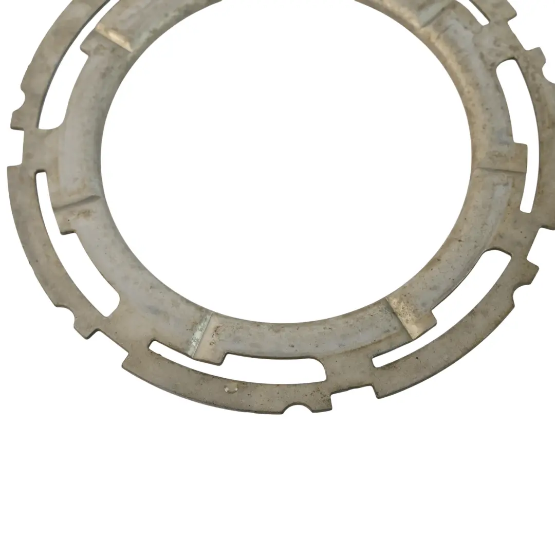 Anello Fissaggio Serbatoio per Mercedes C117 C118 W176 W177 W246 con numero di parte A2464710030 Mercedes C117 C118 W176 W177 W246 Anello Fissaggio Serbatoio - SKU A2464710030 - Numero di parte A2464710030
